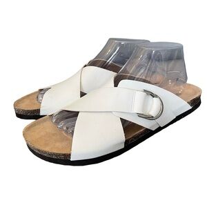 Elegant White Cross-Strap Sandals